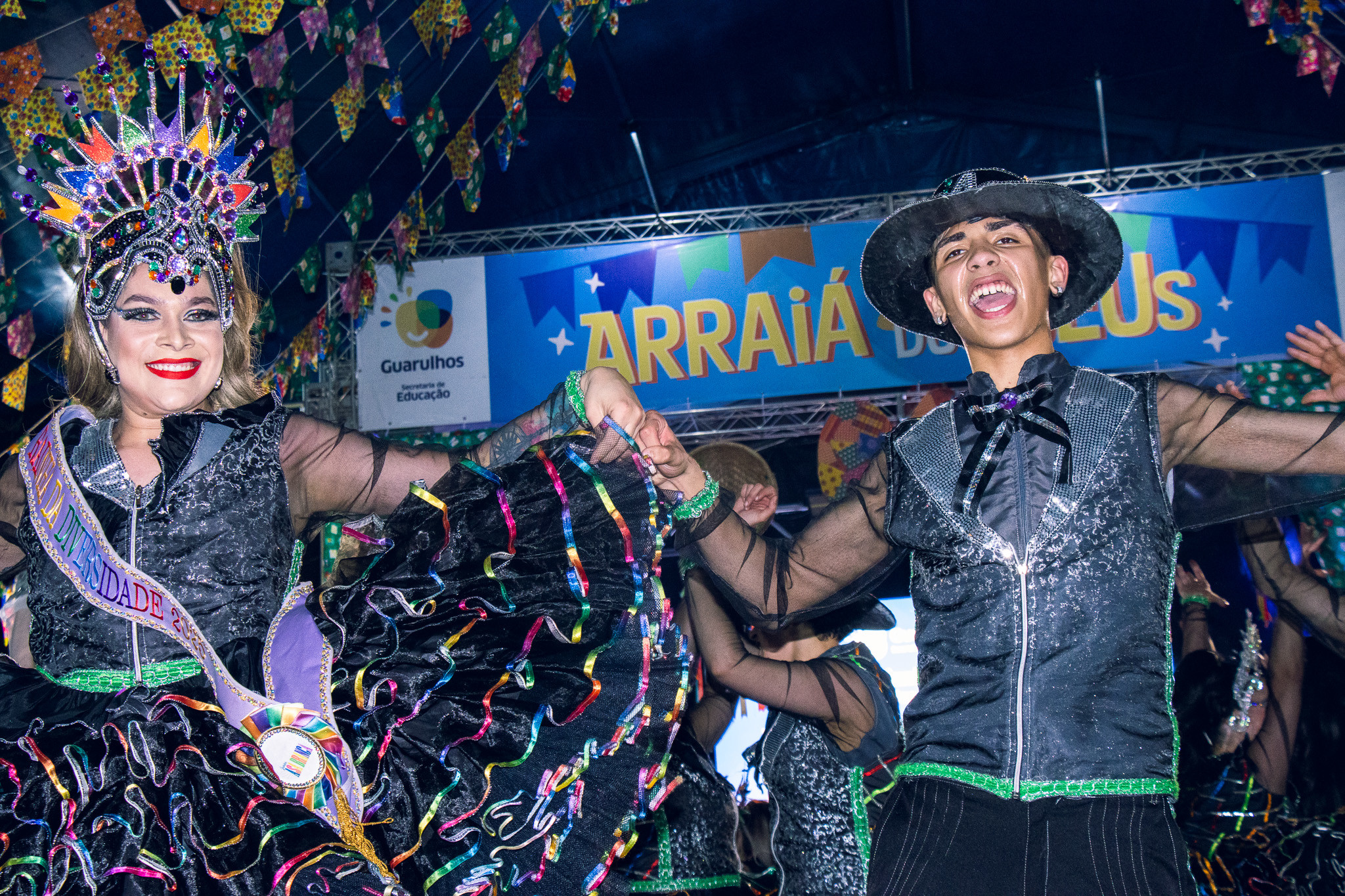 show 3-033